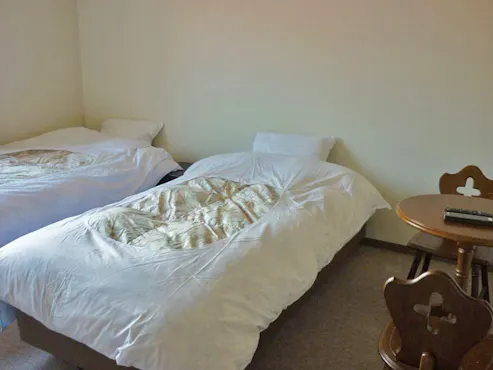 Kamar Triple 20 m² (dengan kamar mandi & toilet) Bebas Rokok