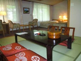 草津グリーンパークパレス