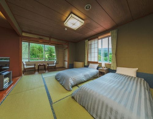 【倶楽部ルーム】