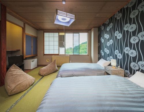 【倶楽部ルーム 和室ベッド8畳】