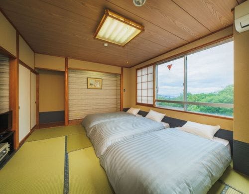 【コーナー倶楽部トリプル】