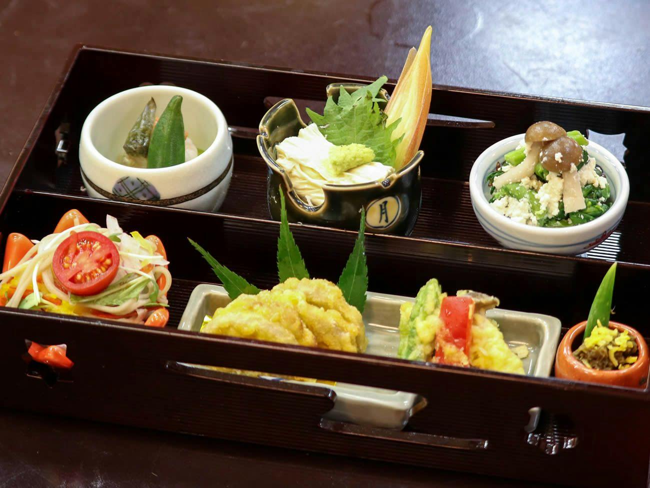 Yuraku Yuzan
