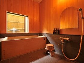 鹿教湯温泉　望山亭ことぶき