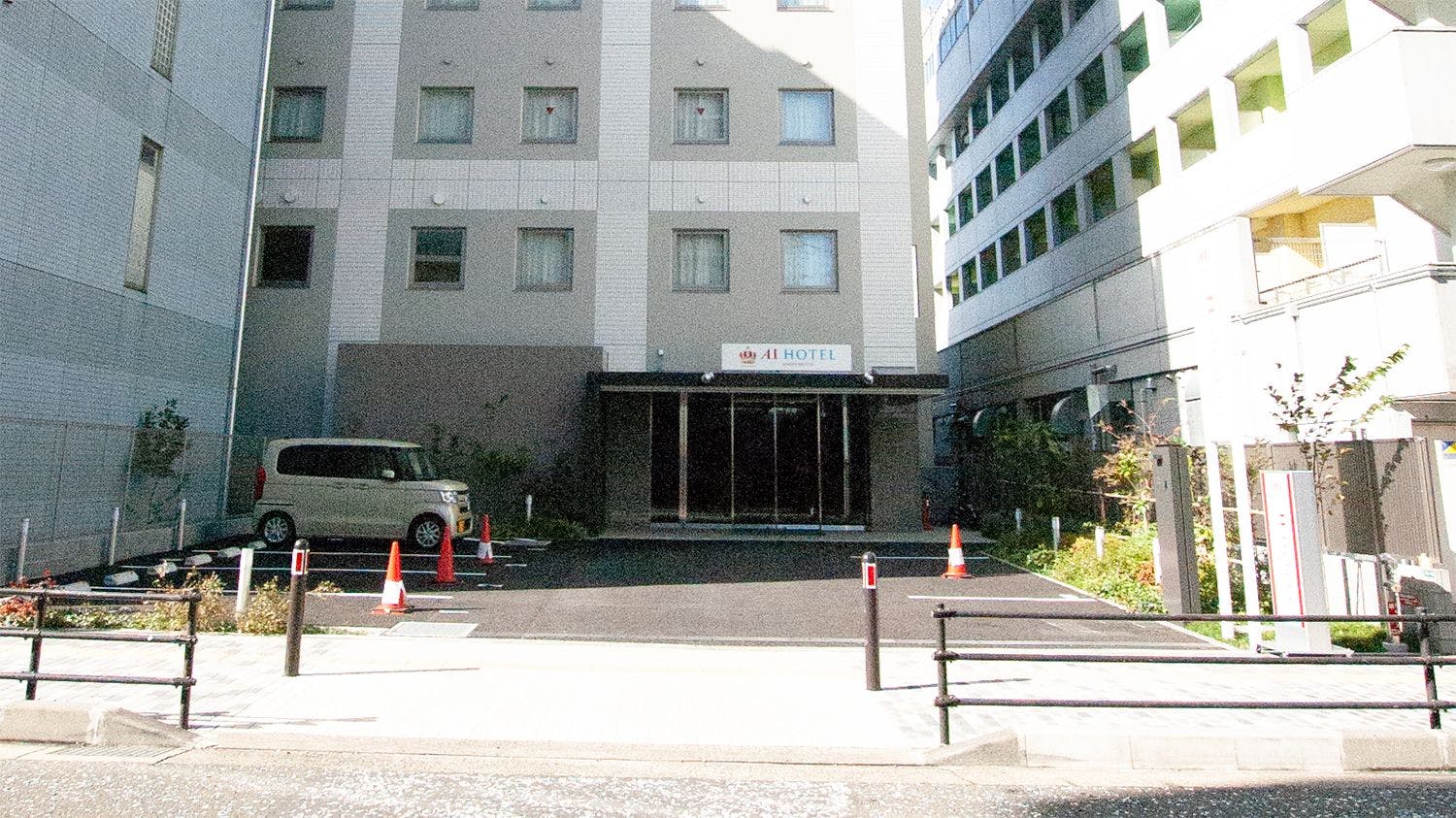 ที่จอดรถสำหรับ 5 คัน