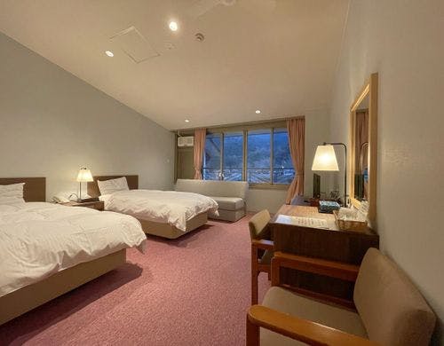 洋室（ツインルーム）