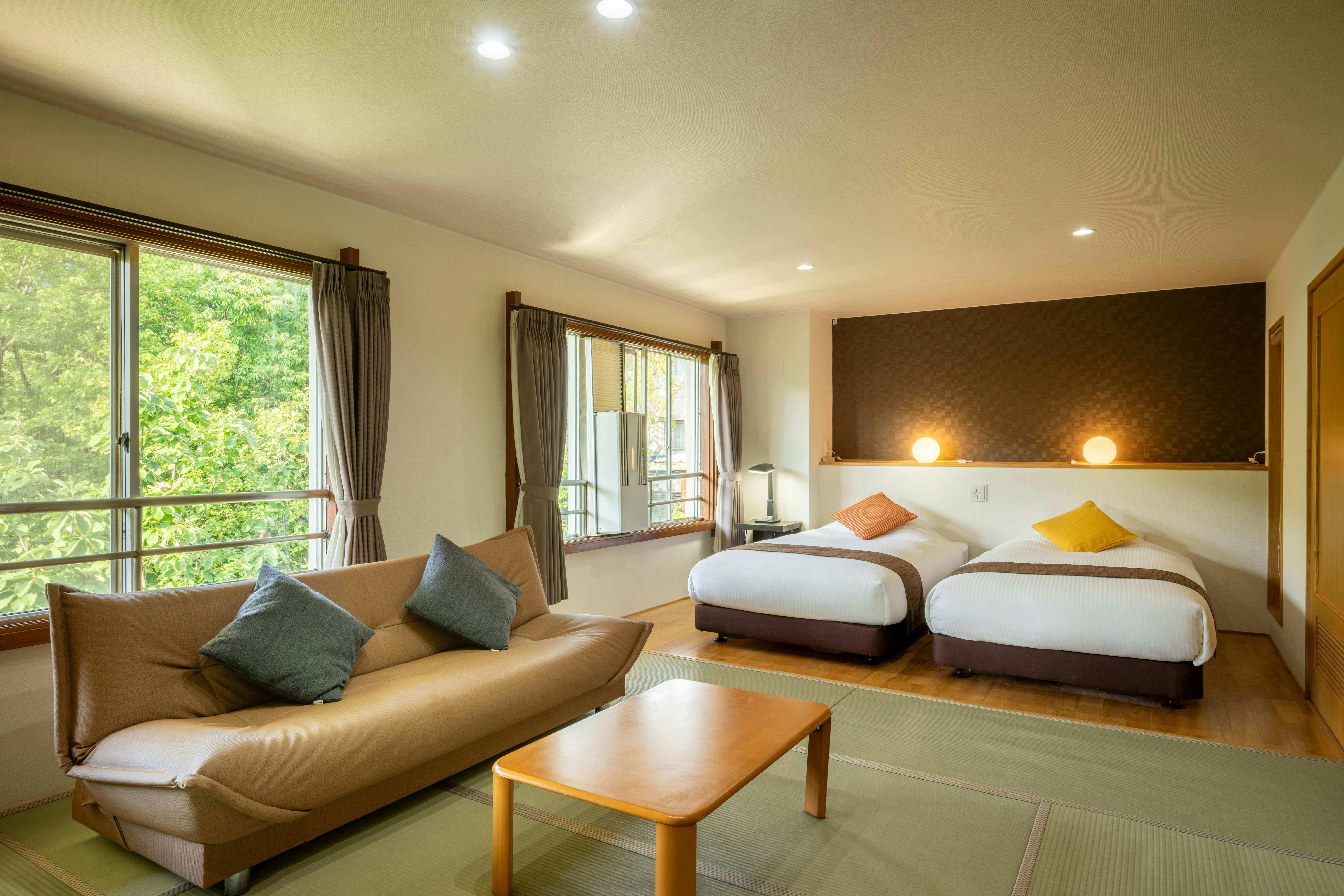 ห้องสไตล์ญี่ปุ่น-ตะวันตก (มีอ่างล้างหน้าและห้องน้ำในตัว)