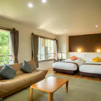 ห้องสไตล์ญี่ปุ่น-ตะวันตก (มีอ่างล้างหน้าและห้องน้ำในตัว)