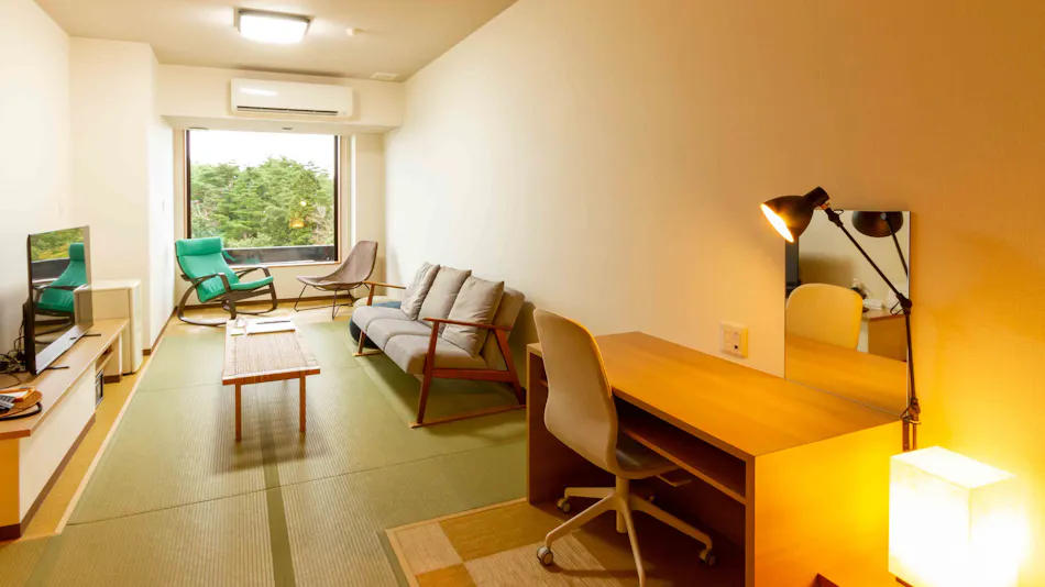 Hidden Inn of World Heritage: Fruit Forest