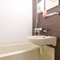 모든 객실은 욕실과 화장실이 분리되어 있습니다.