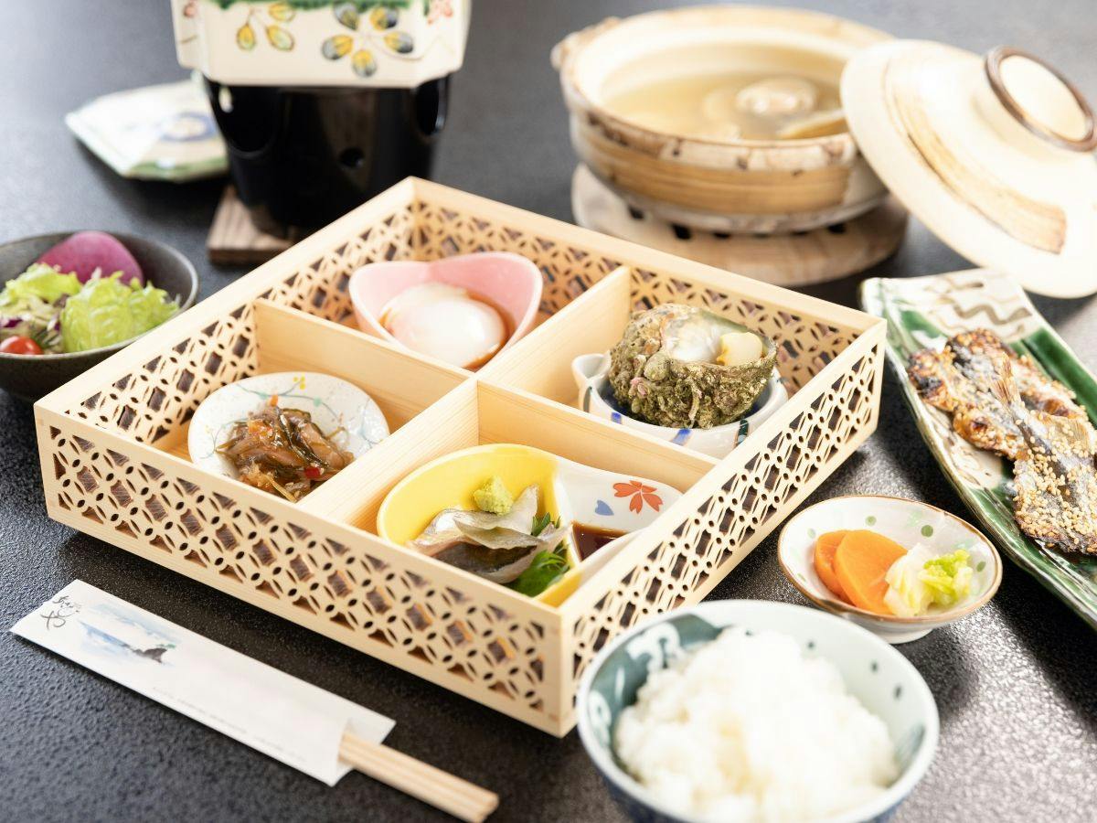 Natural Hot Spring Beachside Inn Asahiya