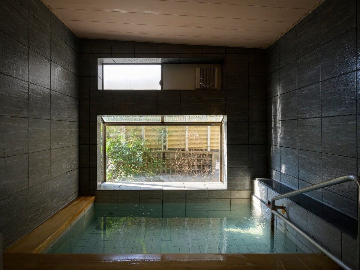 Natural Hot Spring Beachside Inn Asahiya