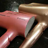 ห้องพักทุกห้องมีไดร์เป่าผม NanoCare