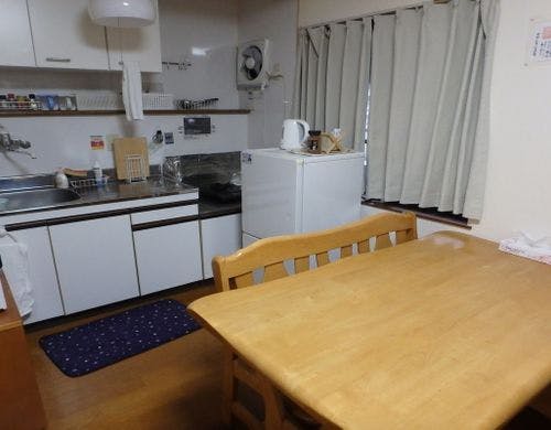 京の宿西大路専用台所とテーブル<BR>です。