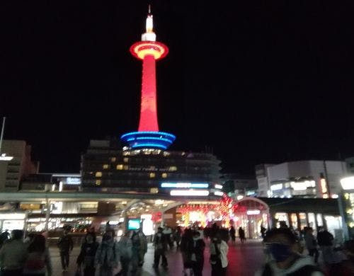 京都タワーイルミネーションです。