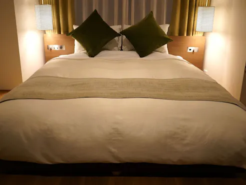 ห้องพักเตียงคู่สไตล์โมเดิร์น