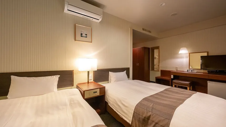 Omura Central Hotel