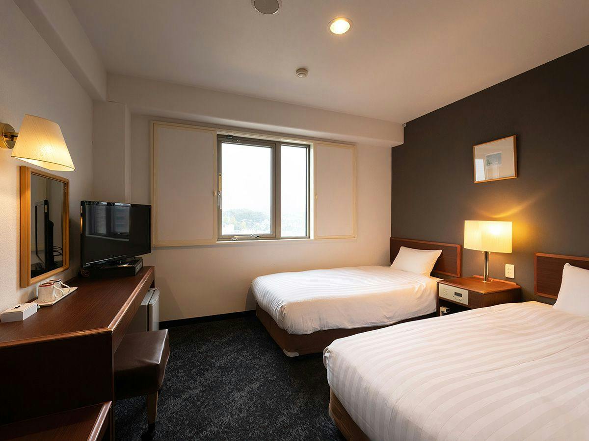 Omura Central Hotel
