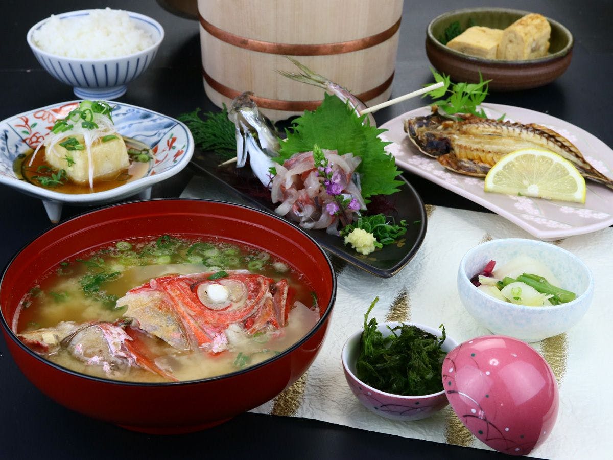Local Fish Cuisine Hot Spring Inn Yadokari