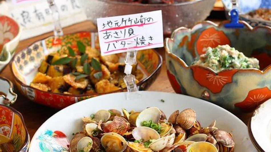 Tsuru-so Inn: Takezaki Crab and Japanese Sake