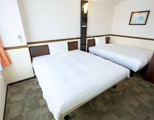 デラックスツイン