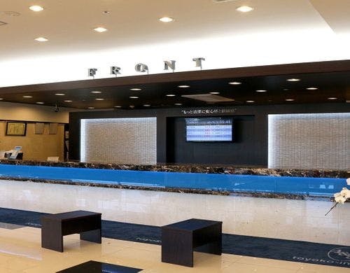 フロントカウンター