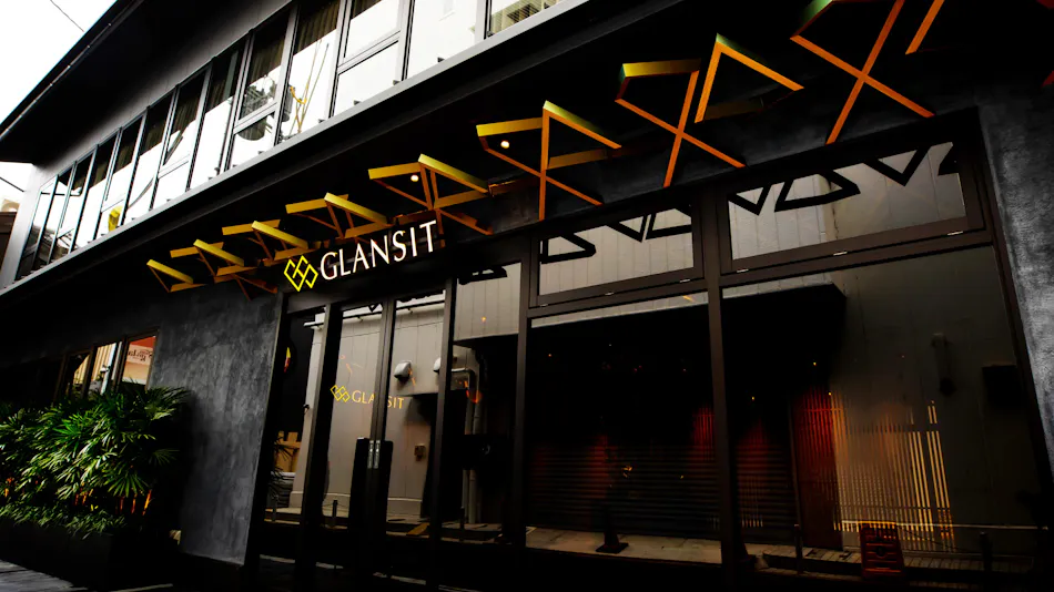 GLANSIT KYOTO KAWARAMACHI
