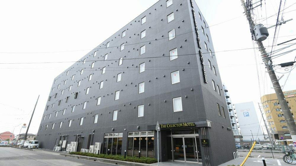 The Selecton Tsuchiura Ekimae