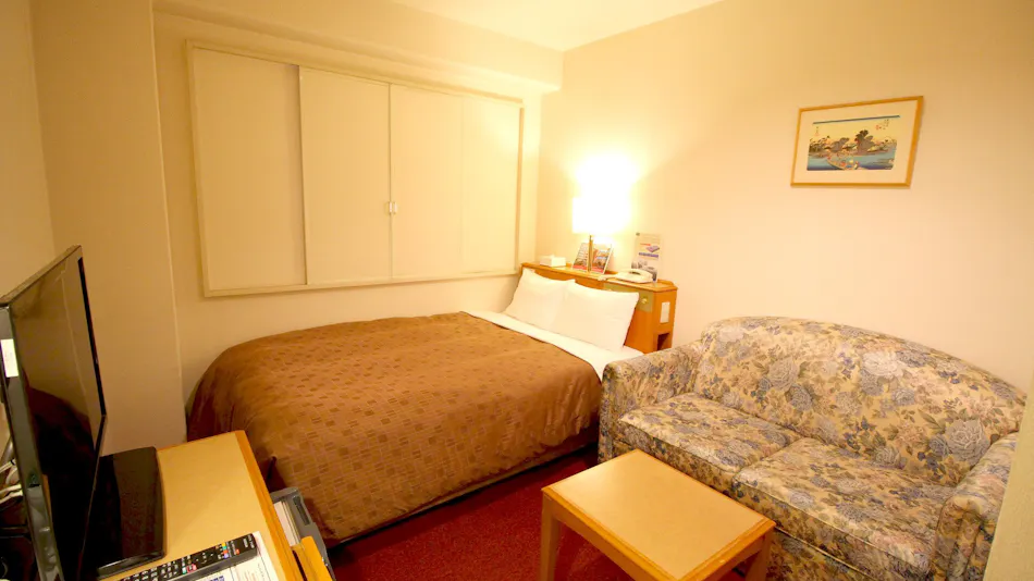 Smile Hotel Tokyo Shinkoiwa (Formerly: Shinkoiwa Park Hotel)