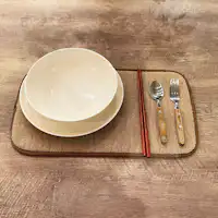 อุปกรณ์ให้ยืม: เครื่องใช้บนโต๊ะอาหาร