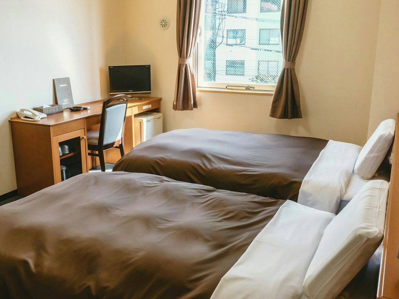 Kumamoto Ichibamae Business Kurenai Hotel