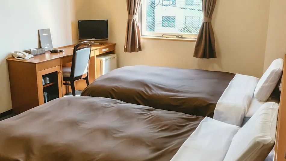 Kumamoto Ichibamae Business Kurenai Hotel