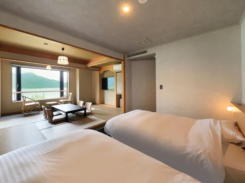 Kamar bergaya Jepang-Barat (1–5 orang) / 34 m² *Bebas rokok*