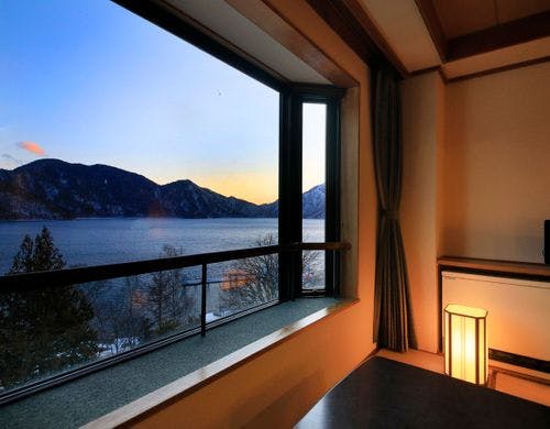 【和洋室】当館で一番人気の広々とした