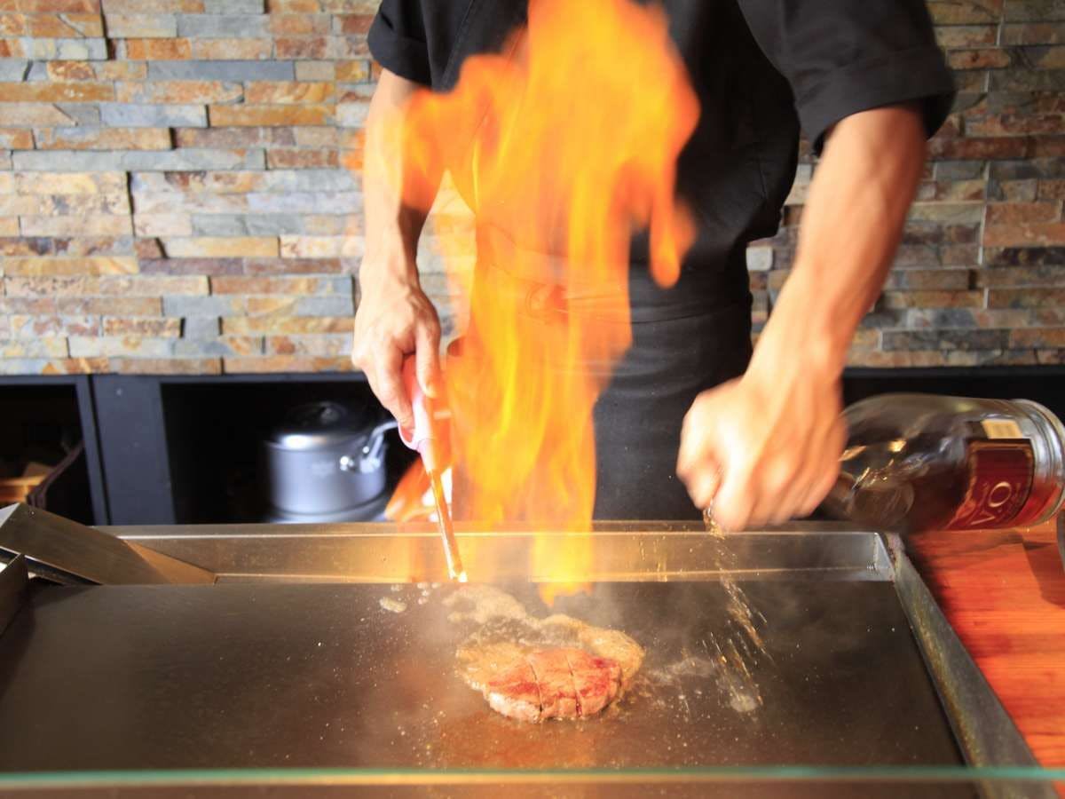 【ไลฟ์คิทเช่น】พื้นที่หรูหราที่เพลิดเพลินได้ด้วยประสาทสัมผัสทั้งห้า