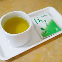 มีชุดน้ำชาในทุกห้องพัก