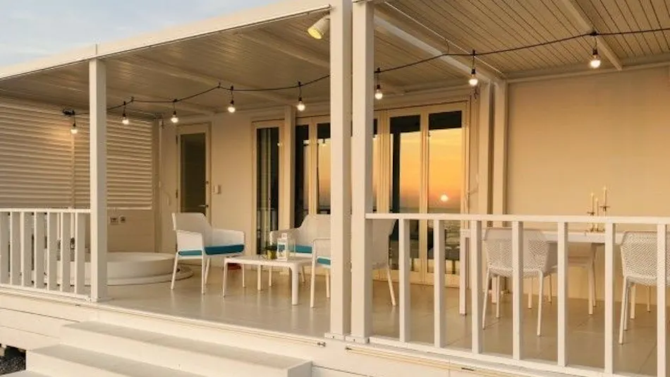 Urban Camp Hotel Marble Beach