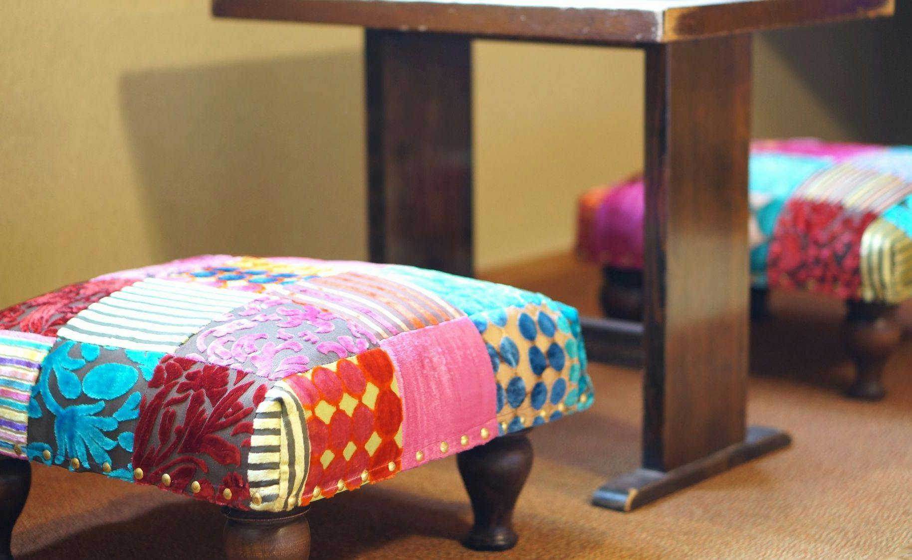 พื้นที่ที่มีความย้อนยุคและทันสมัยเล็กน้อย