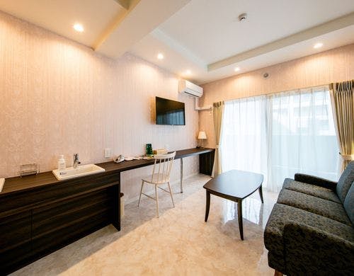 ロココ調（FR）ツインルーム