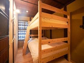 篠山城下町ゲストハウスＫＵＲＩＹＡ