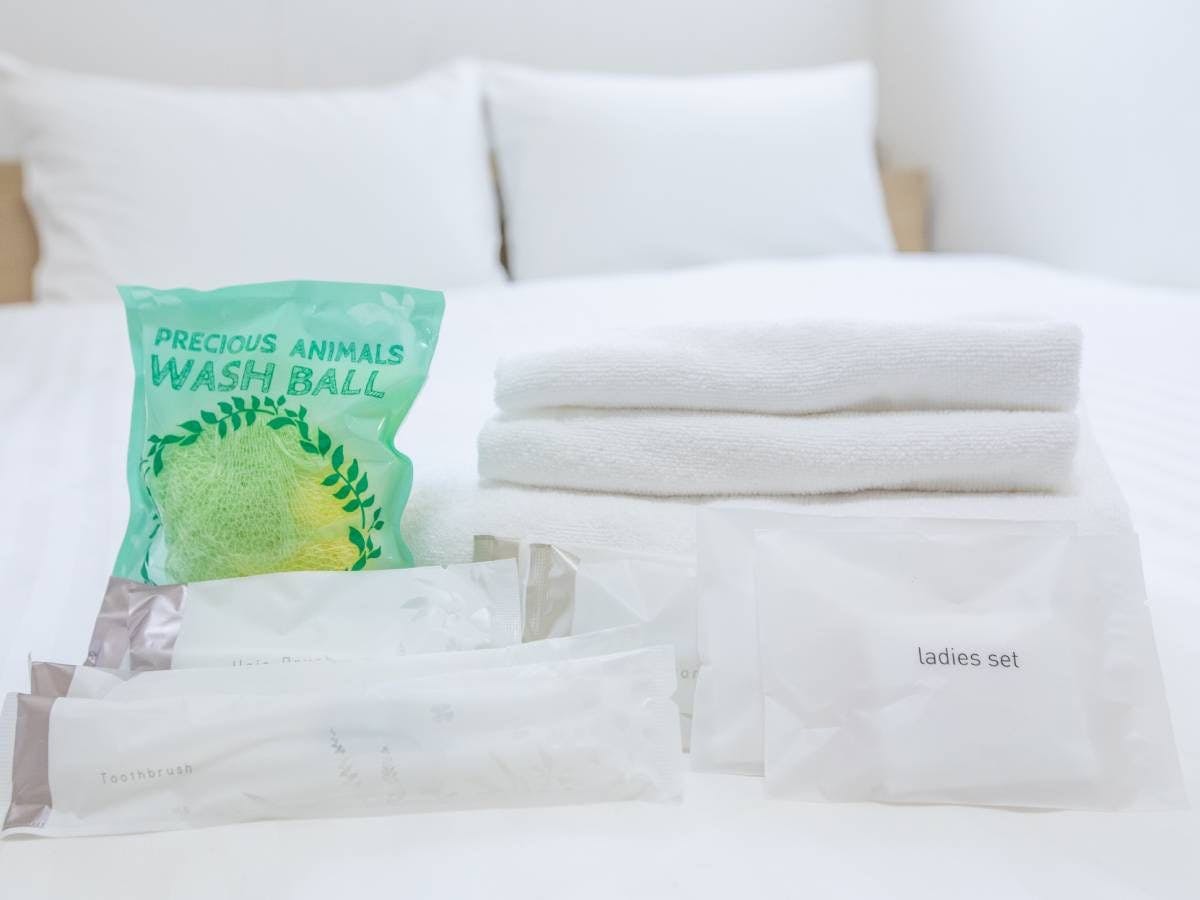 - ผ้าเช็ดตัว, สิ่งอำนวยความสะดวก