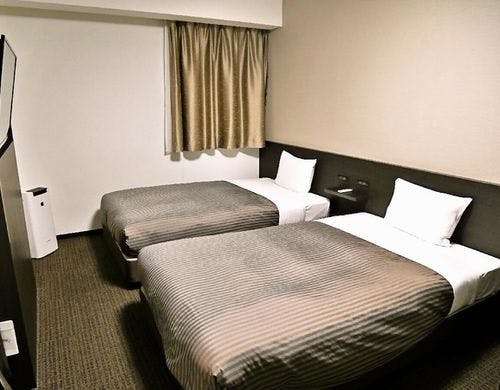 本格的サウナ　水風呂は１６℃設定です