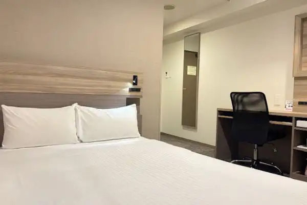 ห้องเตียงใหญ่ ปลอดบุหรี่