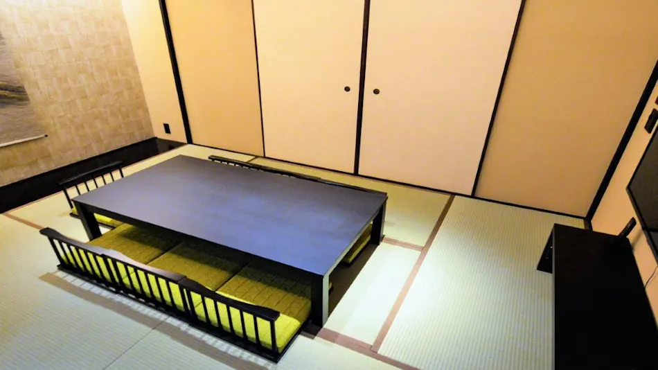 Rinn Kiyomizu Gojo Machiya