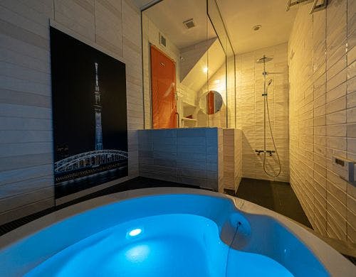 バスルーム（ライト青）