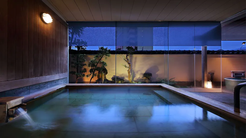 Atami Onsen Sakuraya Ryokan