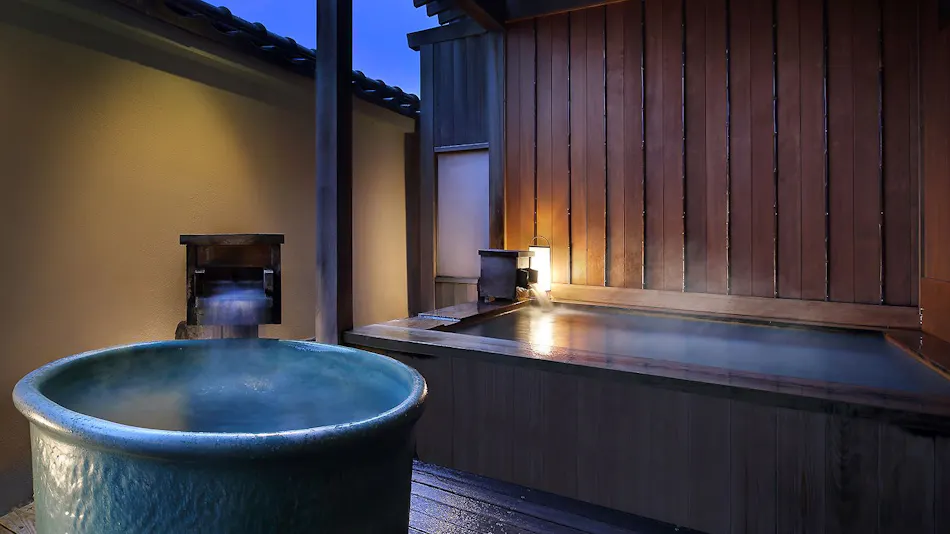 Atami Onsen Sakuraya Ryokan