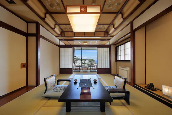 【漆宝閣・ห้องพักสไตล์ญี่ปุ่นแท้ที่ทำจากไม้เคยากิ】