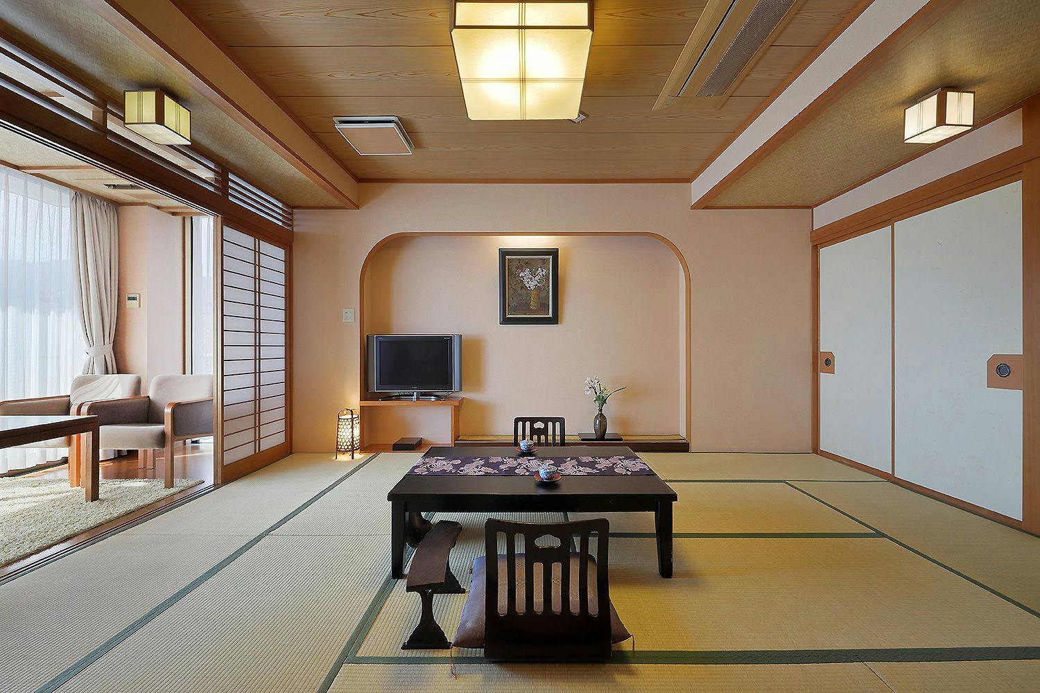 Atami Onsen Sakuraya Ryokan