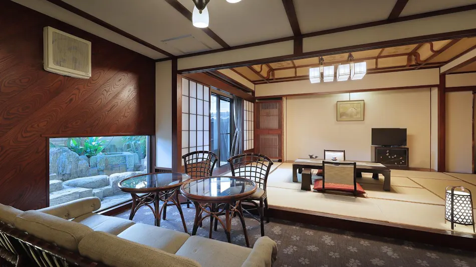 Atami Onsen Sakuraya Ryokan