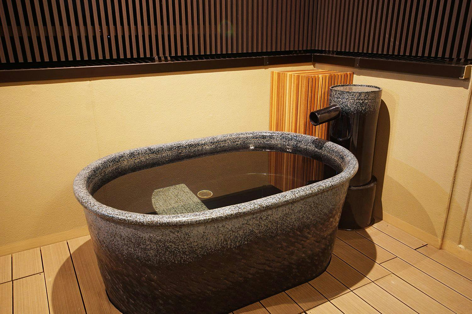 Yunohana Tsukiya: Inn with Kyoto Cuisine and Open-Air Bath